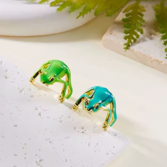Blue Frog Gold Ring - Picture 10 of 11